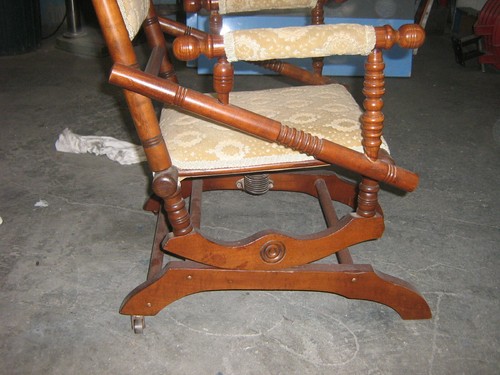 antique rocking chair - Picture 2 of 2