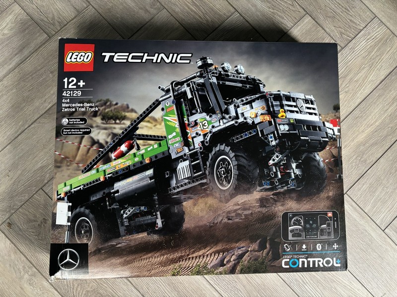 LEGO TECHNIC: 4x4 Mercedes-Benz Zetros Trial Truck (42129) - New Sealed Box