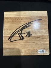 Tim Duncan Rookie Cards and Autograph Memorabilia Guide  56