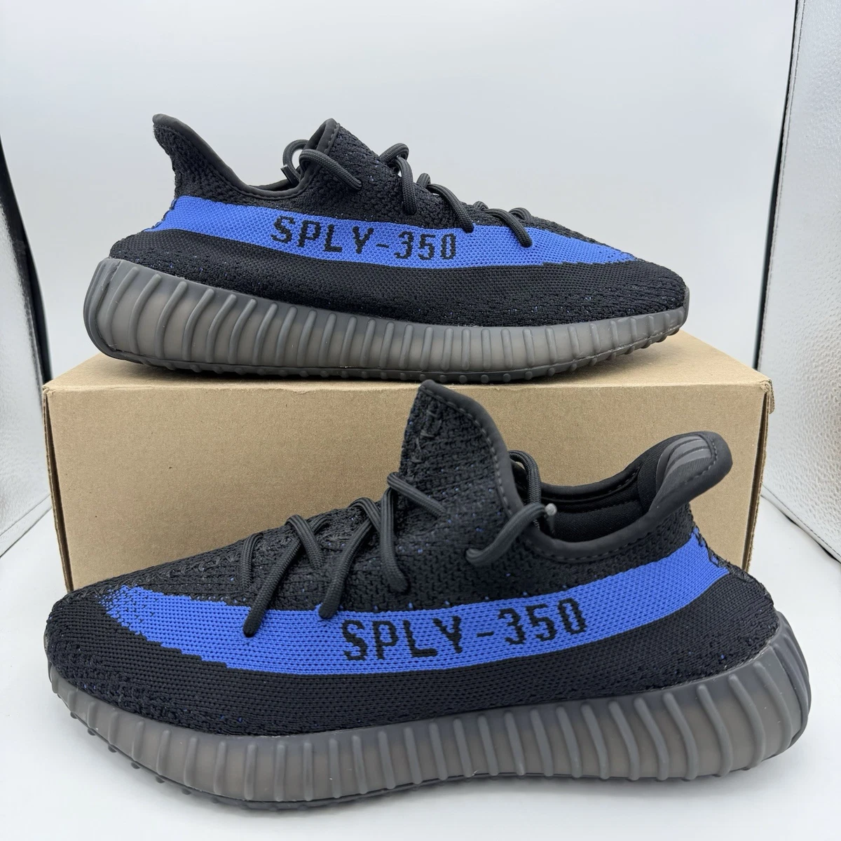 Yeezy Boost 350 V2 Low Dazzling Blue for Sale - Authenticity  display picture 2