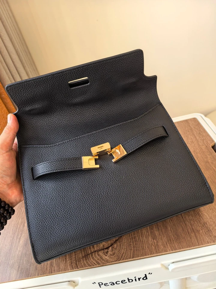 NUEVO CON ETIQUETAS 903 Pequeño Bolso de Hombro Lee Radziwill Guijarro Cuero Negro 24x18x8cm Foto 3 de 4