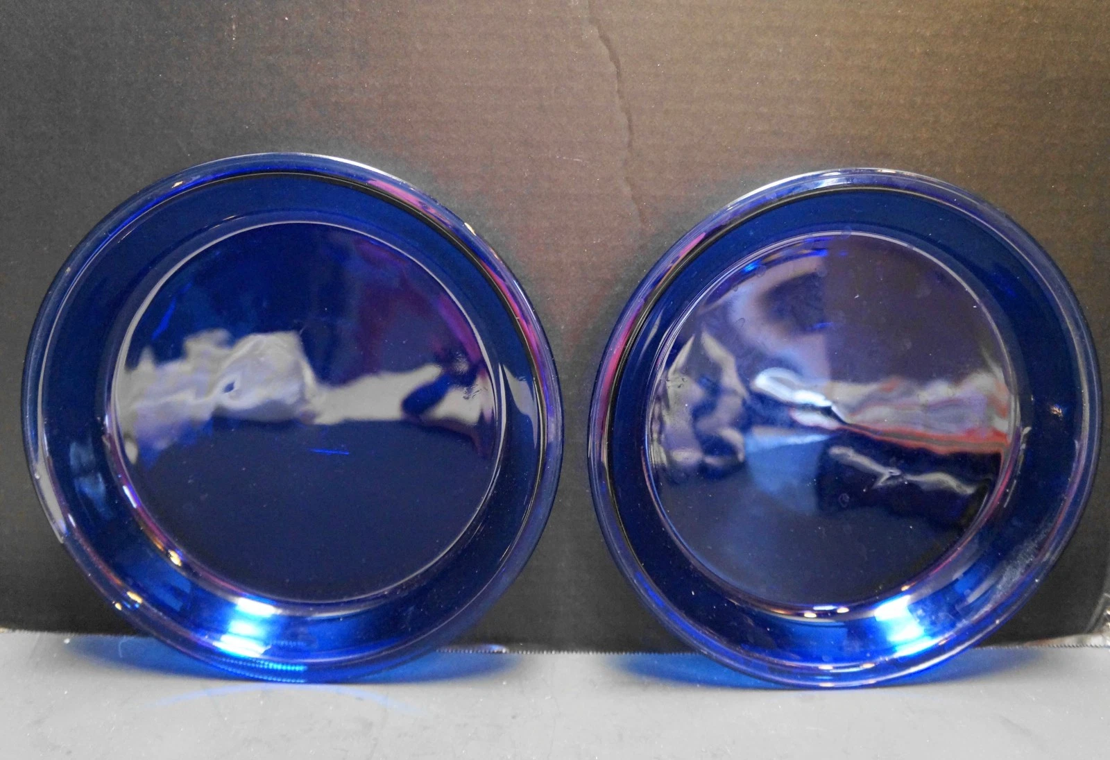 Anchor Hocking Cobalt Blue Ovenware 9 IN Pie Plates Pair