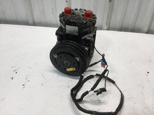 Kenworth T800 Air Conditioner Compressor - Used