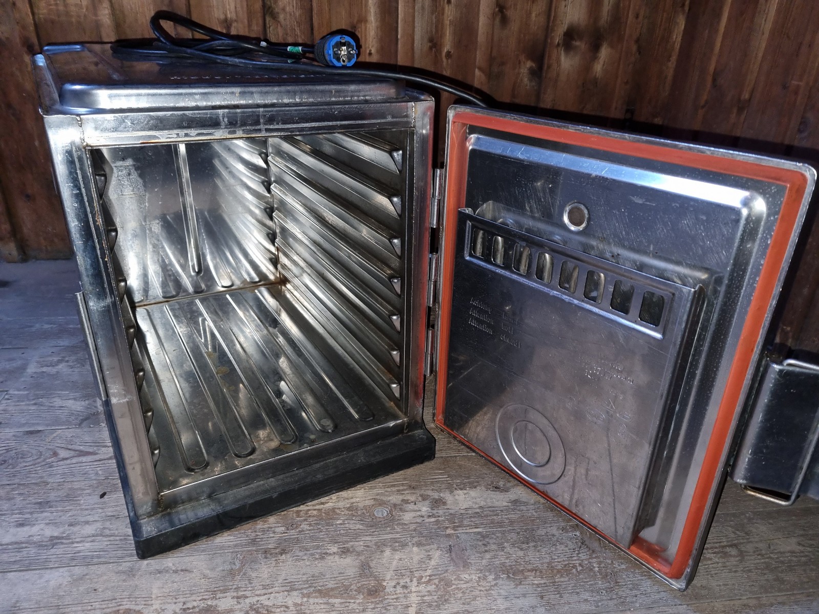 Thermobehälter Thermobox Thermoport Rieber Warmhaltebehälter beheizt Edeldtahl