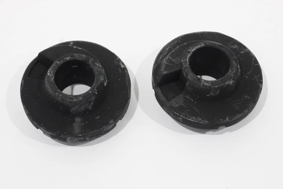 Audi A5 Cabriolet 8F B8 Rear Spring Support Rubber Mounts Pair Lower New - Image 4 of 4