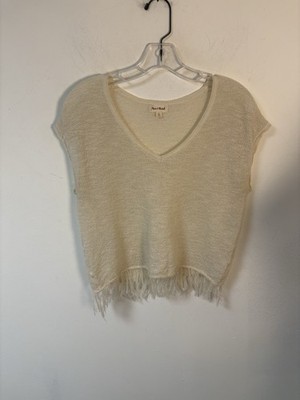 Hem & Thread Boho Fringe Hem V-Neck Top In Soft Beige Size S