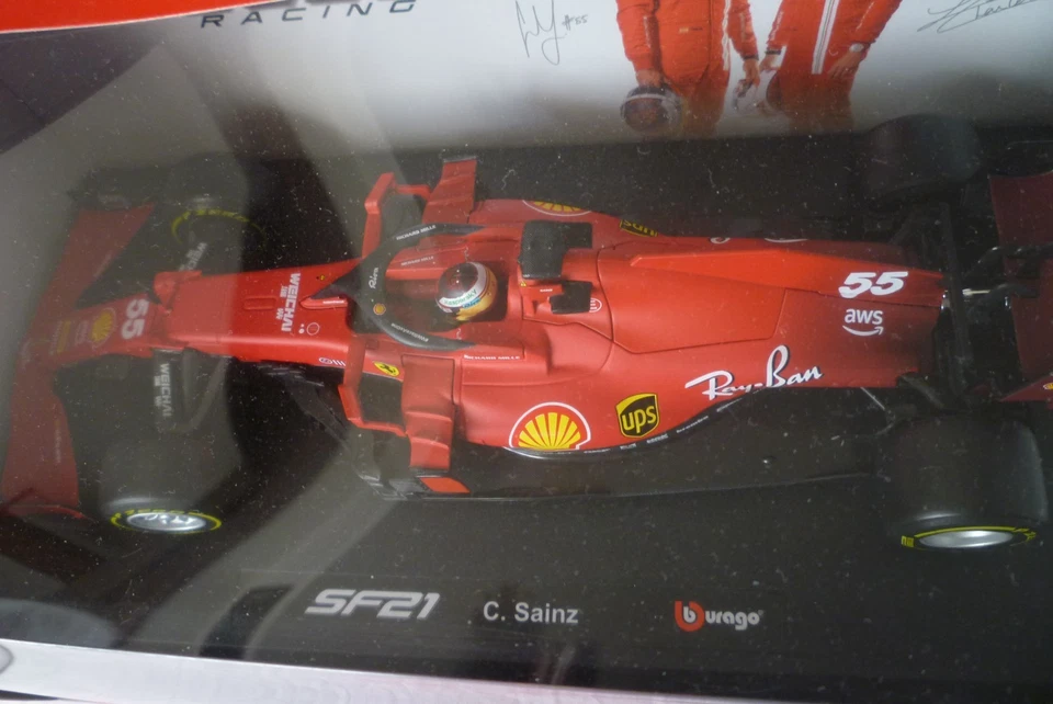 ferrari 1/18 sf 21 Sainz anno 2021 - Immagine 2 di 4