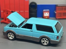 1992-1993 Gmc Typhoon Awd Turbo Bright Teal 164 Scale 1992-1993 Gmc Typhoon Awd Turbo Bright Teal 164 Scale