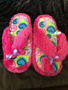 tween flip flops