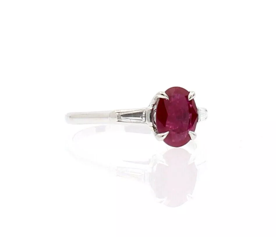 Anel feminino TIFFANY & CO platina oval natural diamante rubi birmanês tamanho 6 GIA  - Imagem 3 de 4