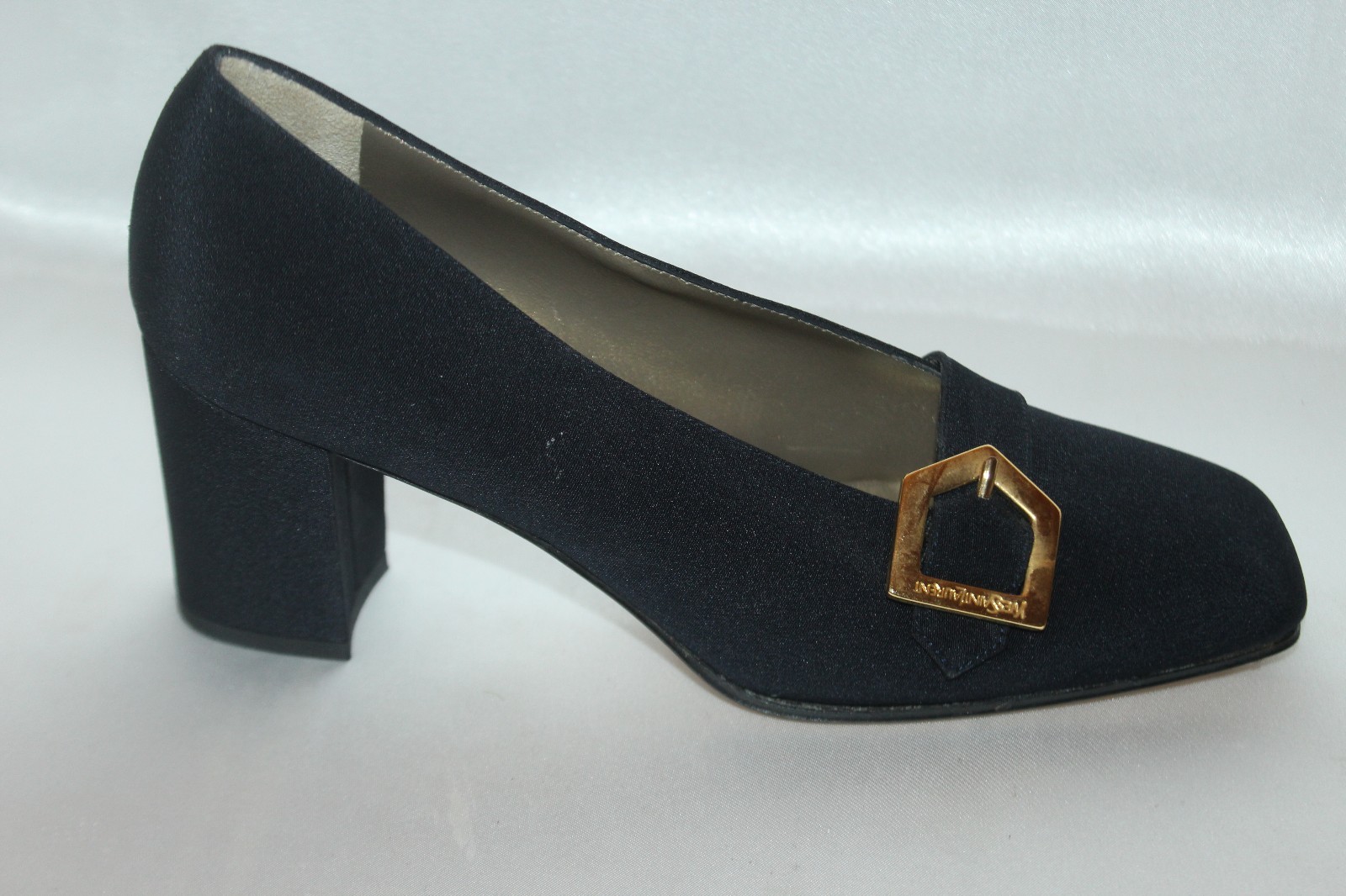 YVES SAINT LAURENT decolte nere con tacco classico punta quadrata Made in Italy 6 5