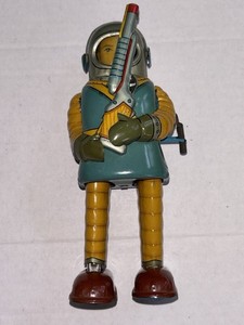 RARE HAJI “SPACE TROOPER” ROBOT 1956 COMPLETE WITH ORIGINAL RIFLE & BOX