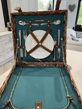 Fortnum & Mason 4 Person Picnic Hamper NEW