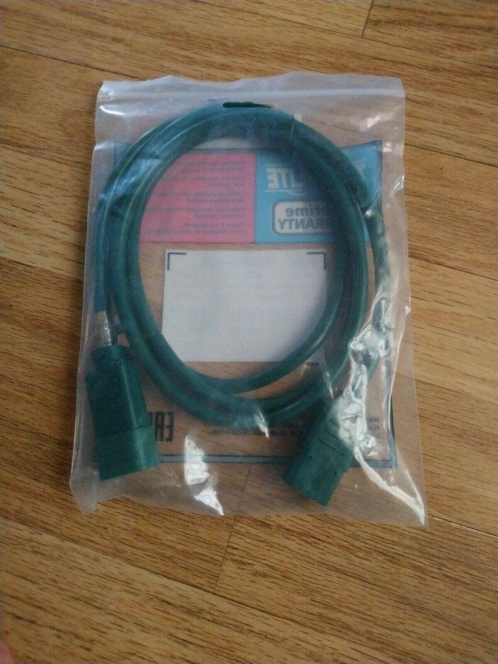 P047-006 Tripp Lite POWER EXTENSION CORD : C13-C14 ,6FT - Image 4 of 4