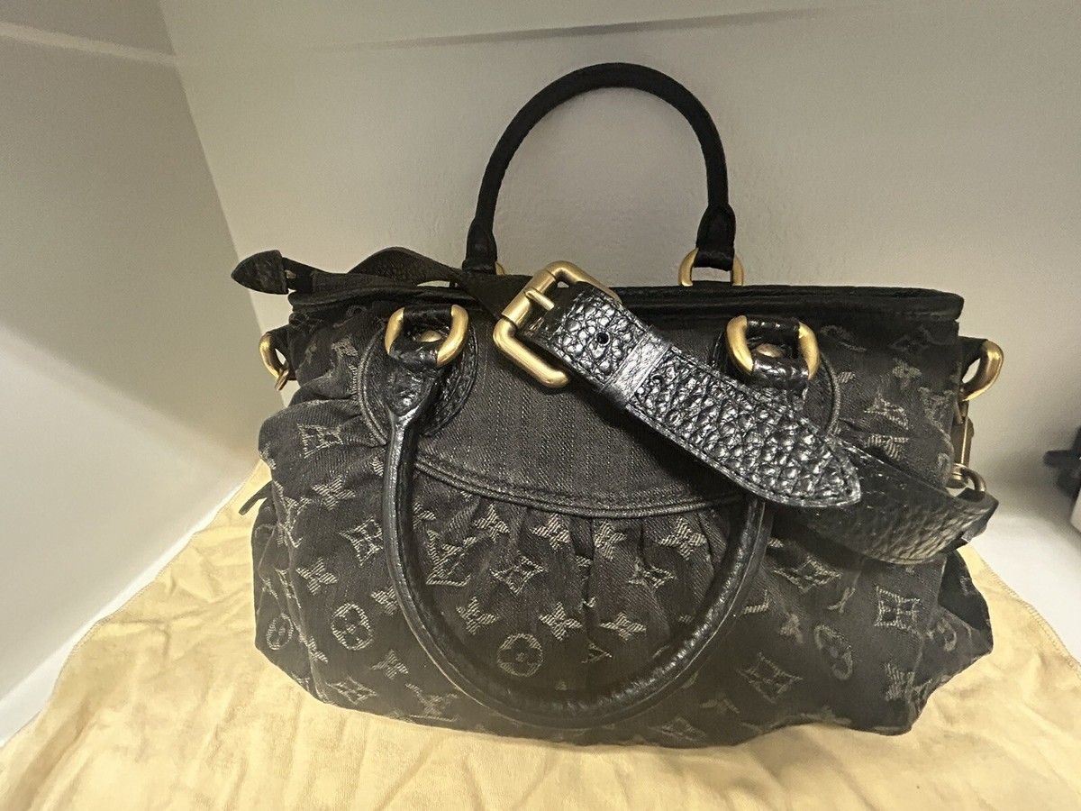 【希少】 LOUIS VUITTON LV Monogram Neo Cabby MM Vintage Louis Vuitton Neo Cabby Aged Gold Hardware Shoulder Bag