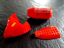 LEGO SPACESHIP AIRCRAFT PARTS RED ?????