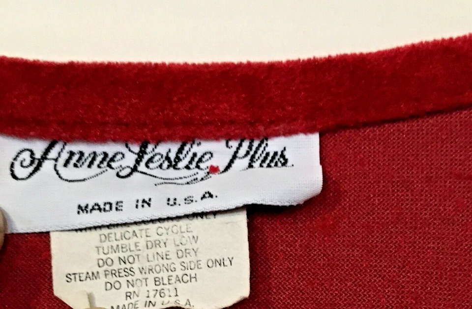 Vintage Anne Leslie Plus Robe Red Full Length Velour House Coat 1/2 Zip Front - Image 4 of 4