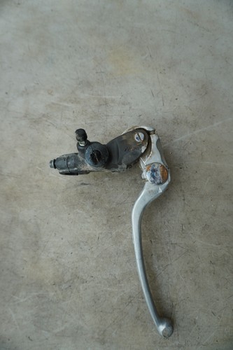 2007 SUZUKI GSXR 1000 FRONT BRAKE MASTER CYLINDER E-3950