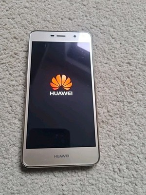 Huawei Y6 2017 MYA-L11 16GB 5 Zoll Display, Gold, Top Zustand