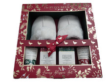 THE FUZZY DUCK WOMENS LUXURY SLIPPER SET BAYLIS  HARDING WHITE SZ MED 4-7 NIP