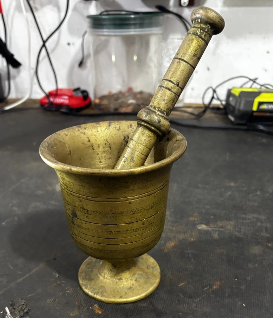 VTG Heavy Solid Brass Apothecary Mortar & Pestle
Opens in a new window or tab