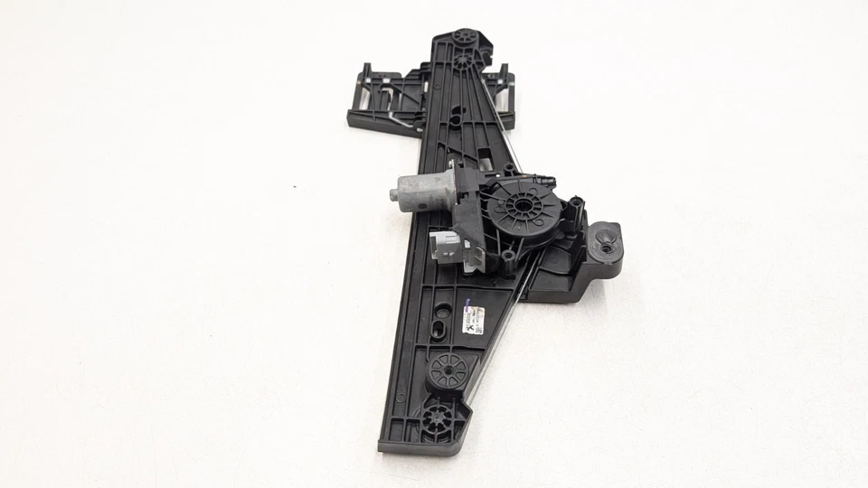 PEUGEOT 2008 MK2 P24 WINDOW REGULATOR REAR LEFT PASSENGER SIDE 9830003080 2024 - Image 4 of 4
