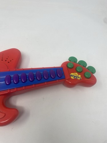 The Wiggles Kids Musical 16” Guitar Toy W/ Sounds & Songs 2003 Untested - Picture 3 of 6