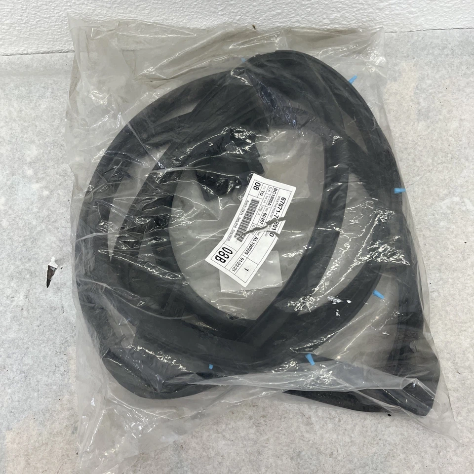 LEXUS NX300 NX200T 2015-2021 67871-78010 OEM RESISTENTE A LA INTEMPERIE PUERTA TRASERA DERECHA RR Foto 3 de 3