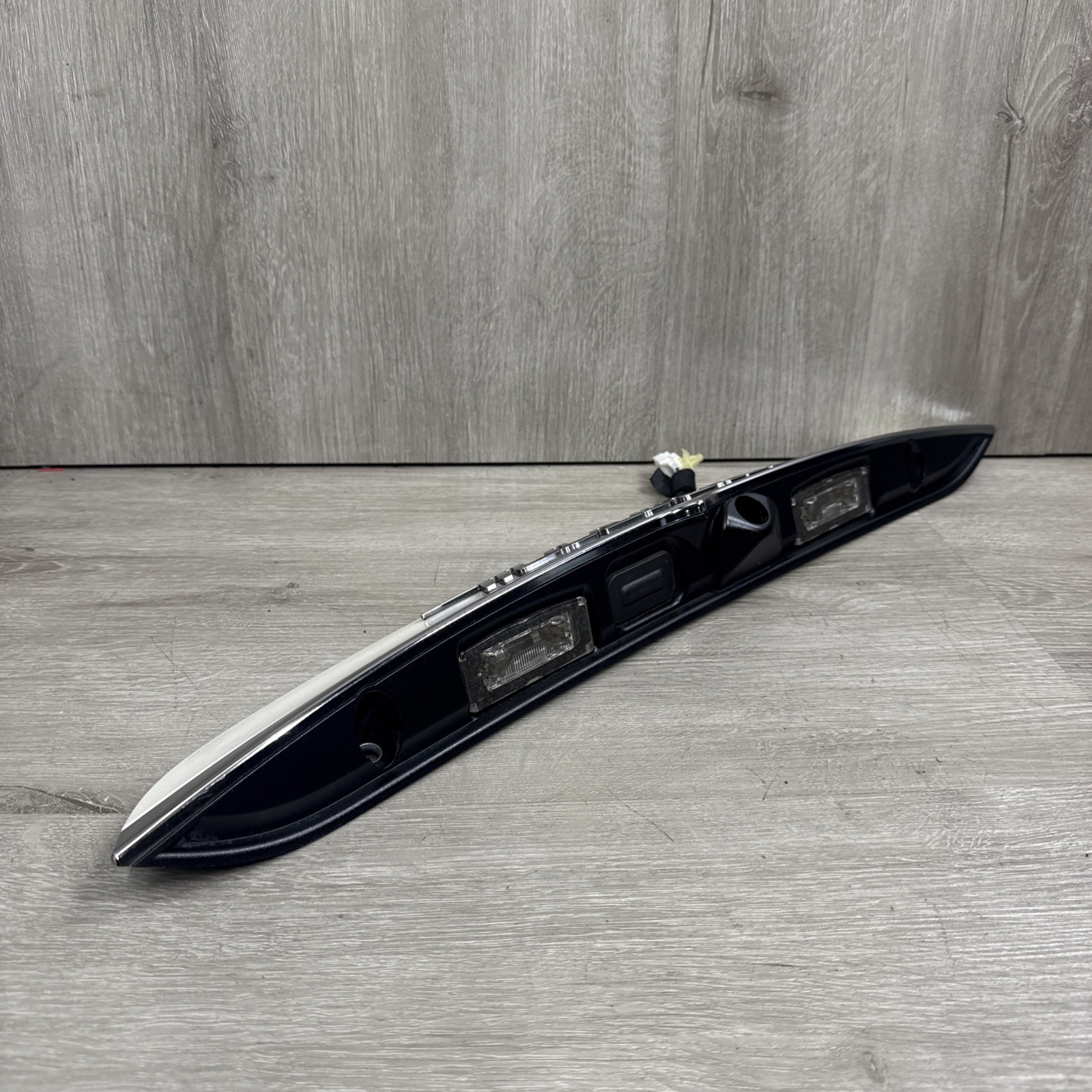 ✅ 2014 - 2019 Maserati Ghibli Rear Trunk Lid Trim Molding with Out Camera   OEM