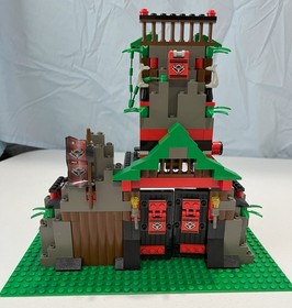 LEGO 6088 Robbers Retreat (Ninja) 100% Complete w/ Box & Instructions 1998