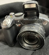 Cannon 35mm Power Shot S5IS 8MexaPixels Zoom Lens Multifunction Powers On
