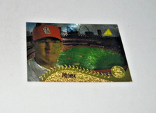 1995 PINNACLE - MUSEUM COLLECTION TOM HENKE PITCHER ST. LOUIS CARDINALS # 363