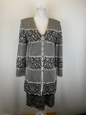 St John Evening 2 Piece Knit Skirt Jacket Size 6 PAILETTE RHINESTONE black cream