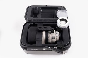 Canon 200mm f/2 L EF IS USM Lens Hood & Trunk