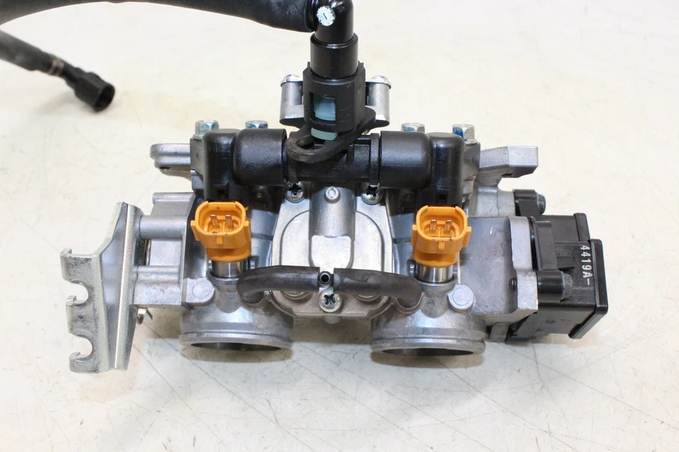2015 Honda Cbr500r Main Fuel Injectors / Throttle Bodies - Imagem 4 de 4