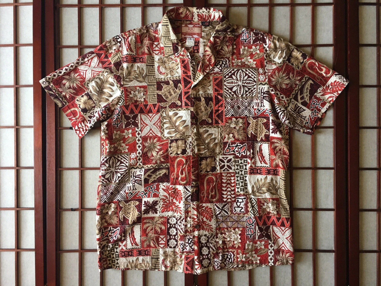 RJC Hawaiian Short Sleeve Shirt Floral & Turtle Print Men Size L Made in Hawaii