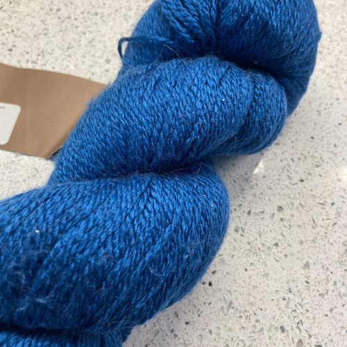 Fyberspates Yarn Scrumptious 4 ply Sport Superwash Silk Merino Wool 308 Teal - Picture 4 of 4