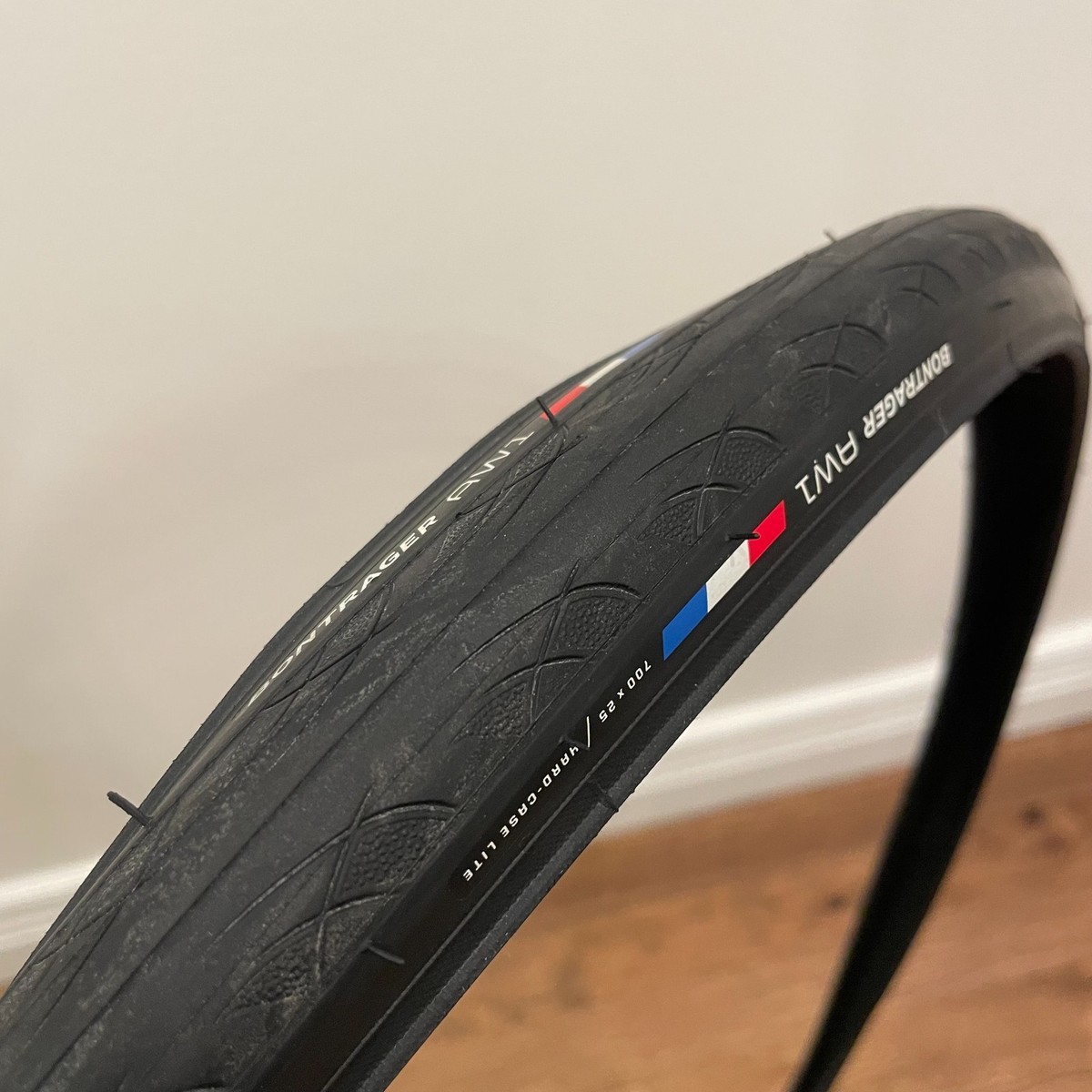 New Bontrager AW1 Hard Case Lite All Weather Road Tire 700 x 25c