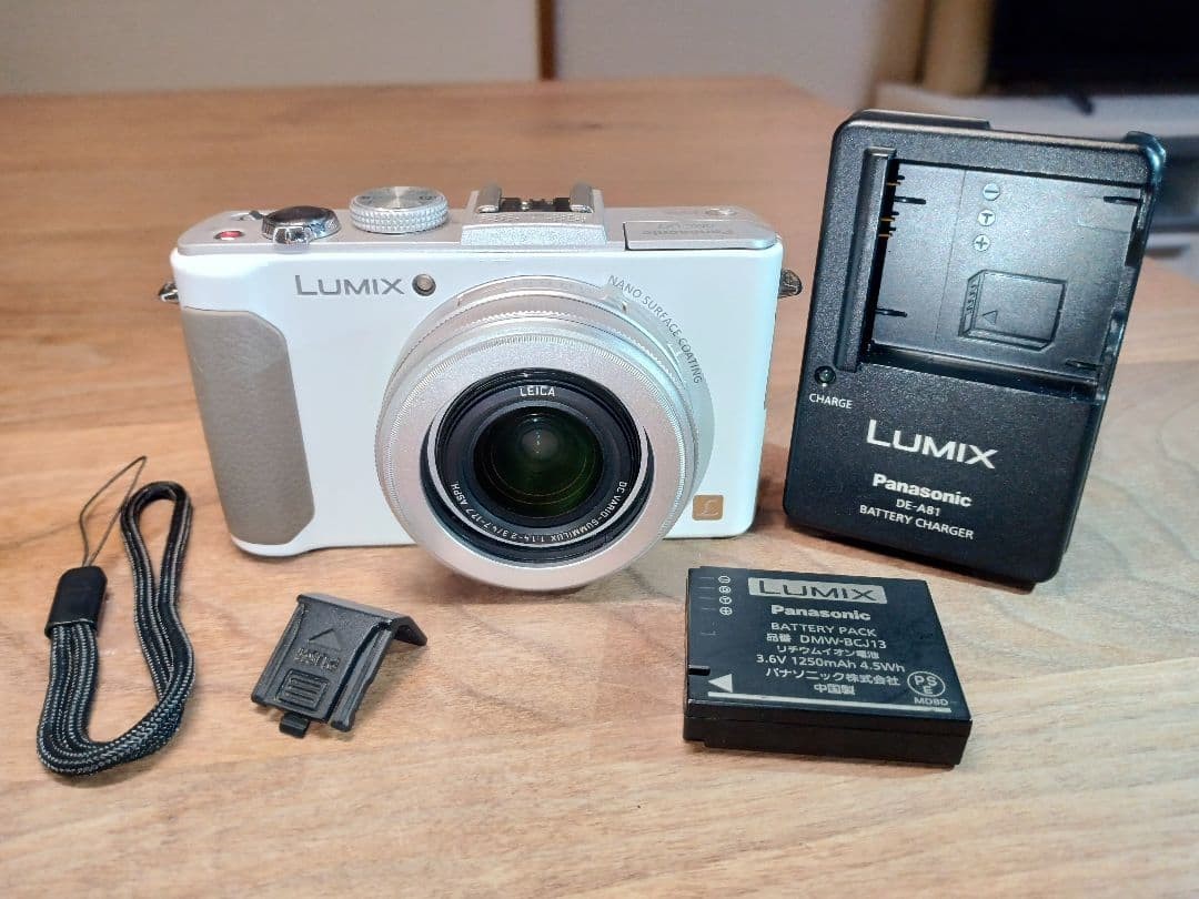 Panasonic LUMIX DMC-LX7 Compact Digital Camera 10MP Japan Seller Tested