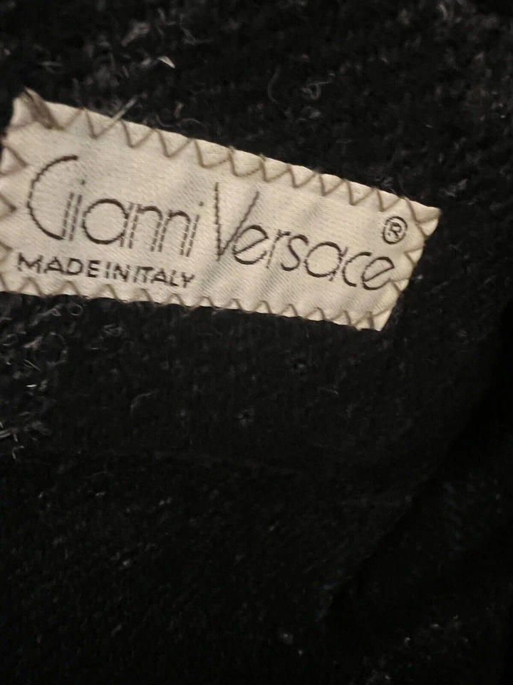 Blazer Gianni Versace tamanho 44 feito na Itália xadrez acabamento em couro lã vintage - Imagem 3 de 4