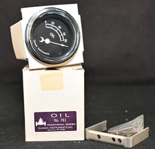 Nos Classic Instruments Traditional Series Oil Pressure Gauge No. 781 0-80 P