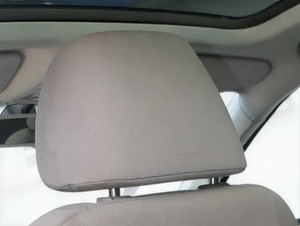 1x Golf 5 1K Jetta auc Kombi Kopfstützen Kopfstütze vorne rechts links latte mac