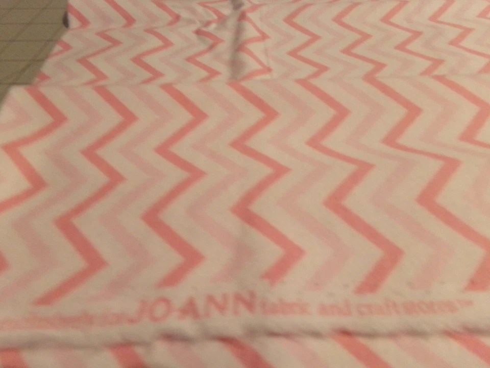 1 YD X 42" VINTAGE FLANNEL PINK CHEVRON /JOANN NEW COTTON SEE LIST#9723 - Image 2 of 3