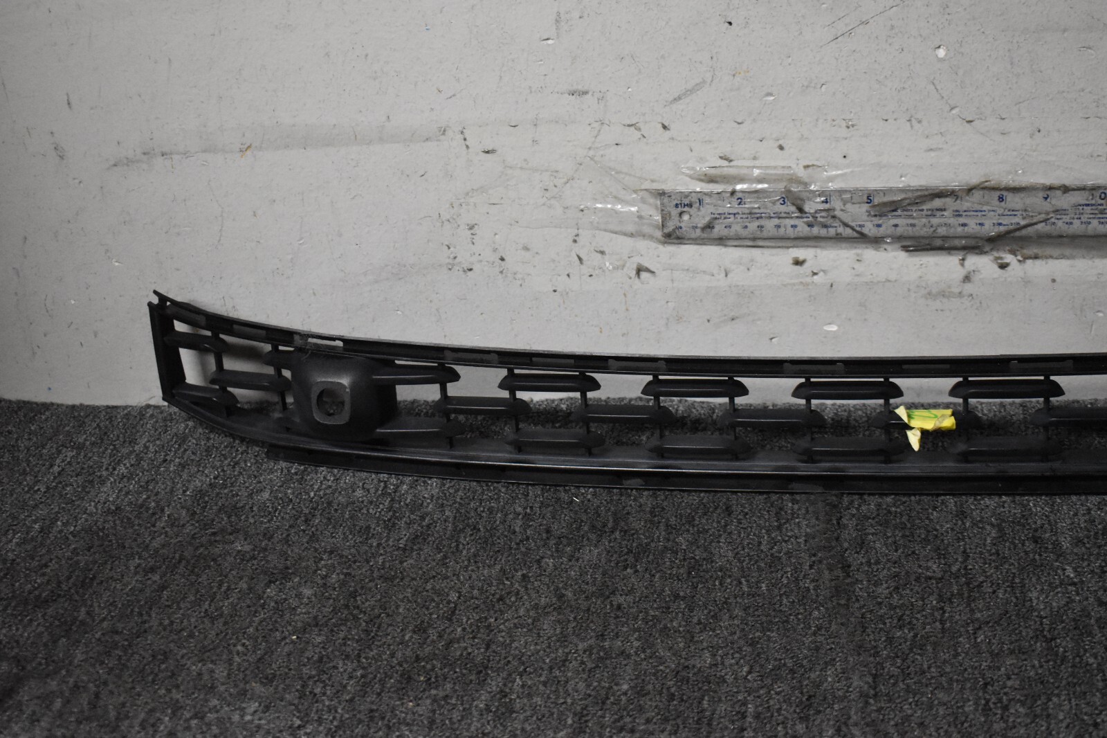 2018 MASERATI GHIBLI FRONT LOWER CENTER GRILLE FACTORY OEM