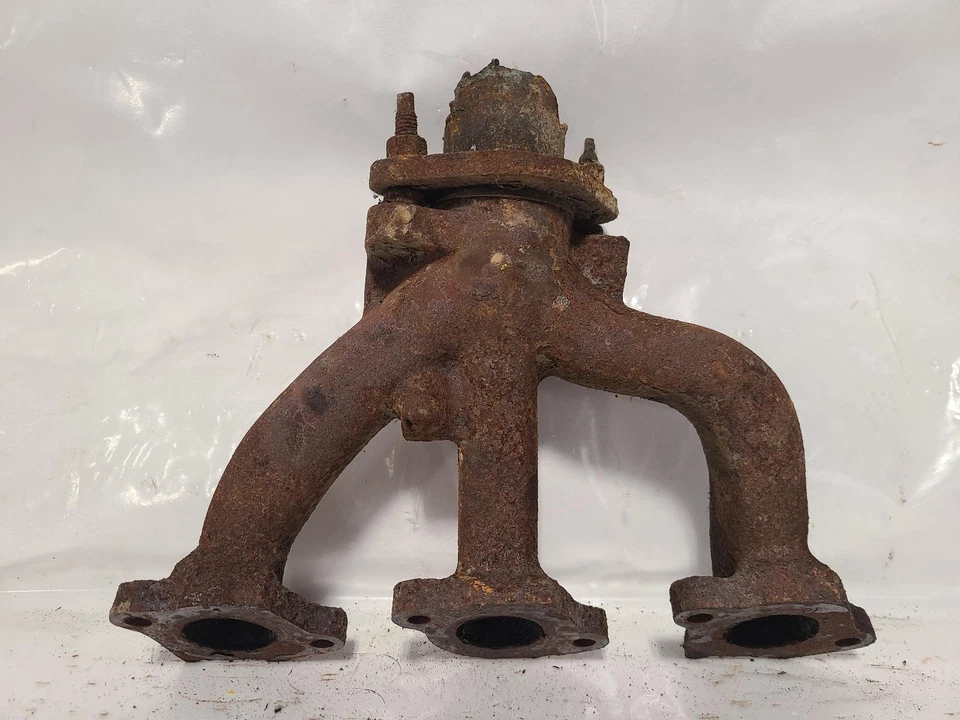 Used Front Left Exhaust Manifold fits: 1996 Ford Windstar 6-232 3.8L L. front Fr - Image 2 of 4