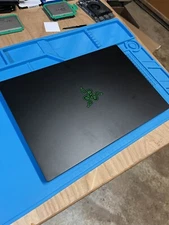 Razer Blade 14 240Hz QHD+ Ryzen 9 5900HX, RTX 3070, 16GB, 1TB SSD 10/10