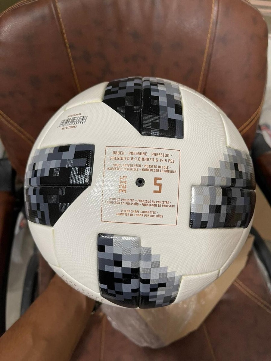 Adidas Telstar 18 サッカーボール サイズ5 adidas 2018 FIFA World Cup Russia Telstar 18 Official Match
