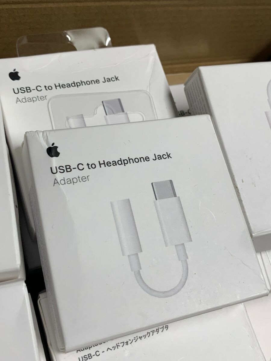 GENUINE Apple USB-C to 3.5mm Headphone Jack Adapter MU7E2AM/A A2049 - Open  Box 190198886804