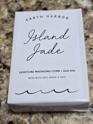 Earth Harbor Jade Gemstone Massaging Comb Gua Sha NEW 