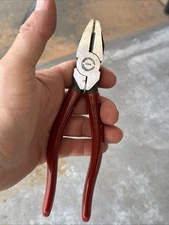 PROTO PROFESSIONAL TOOLS Linesman 7.5" PLIERS, 267G, USA With Red Grips